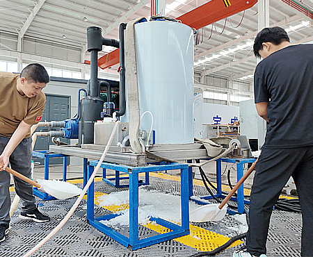 BAOCHARM Ships 5 Units of 5-Ton Flake Ice Machines to Indonesia After Successful Remote Testing – Repeat Order from Fishing Client